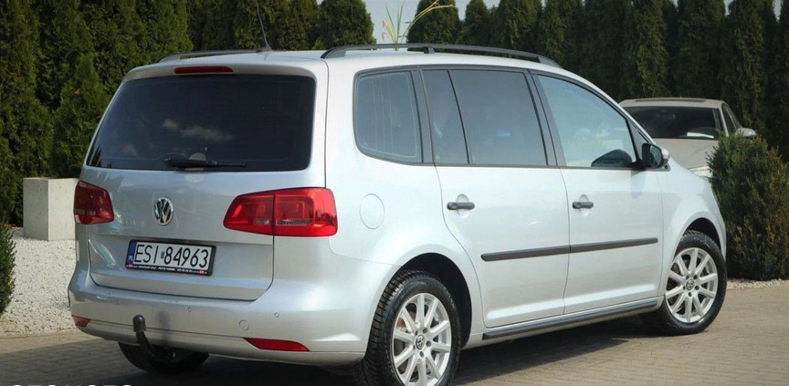 Volkswagen Touran cena 34900 przebieg: 173000, rok produkcji 2011 z Słupca małe 56